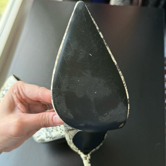 Steve Madden Black and White Snakeskin Heels - Picture 5 of 9